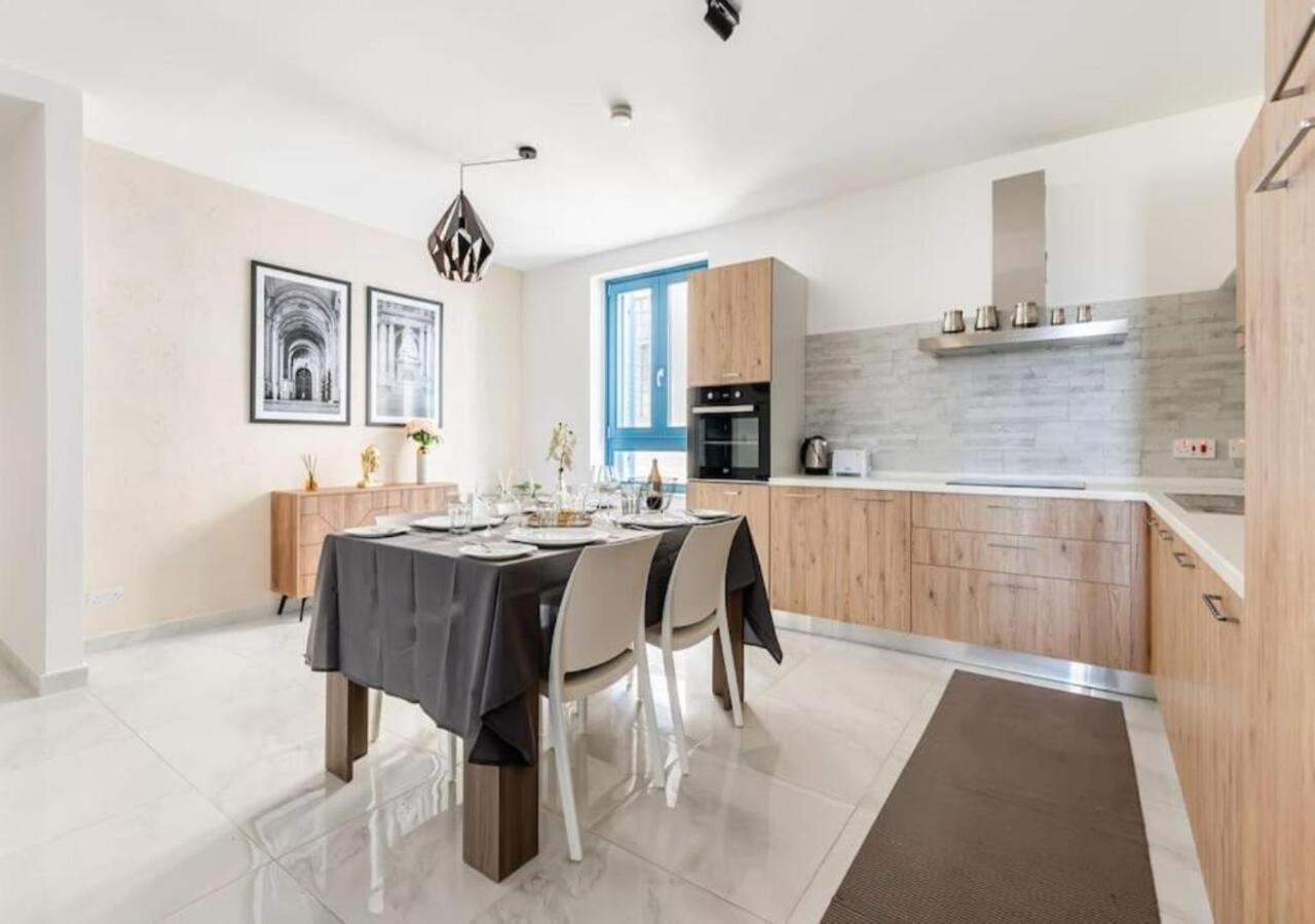 Sea View Luxury Apartment Brand New In Valletta Ngoại thất bức ảnh